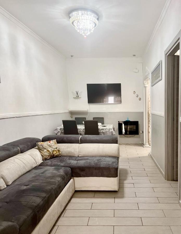 Sweet Home Ai Tribunali -1 Piano Naples Extérieur photo